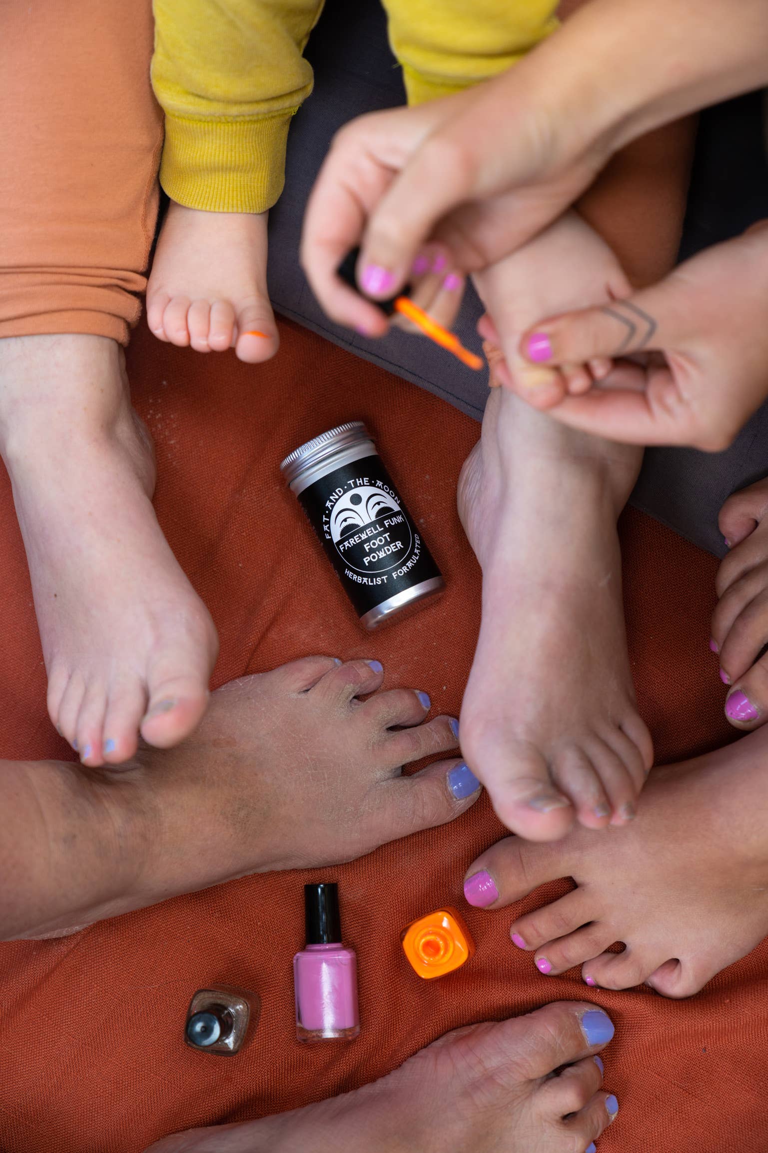 Farewell Funk Foot Powder