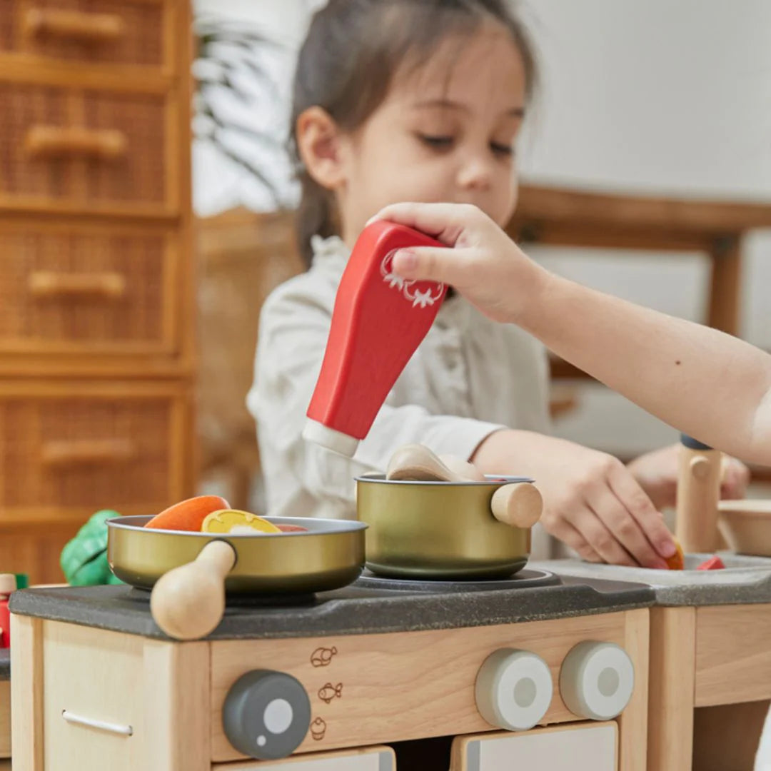 Rubberwood Food and Beverage Set