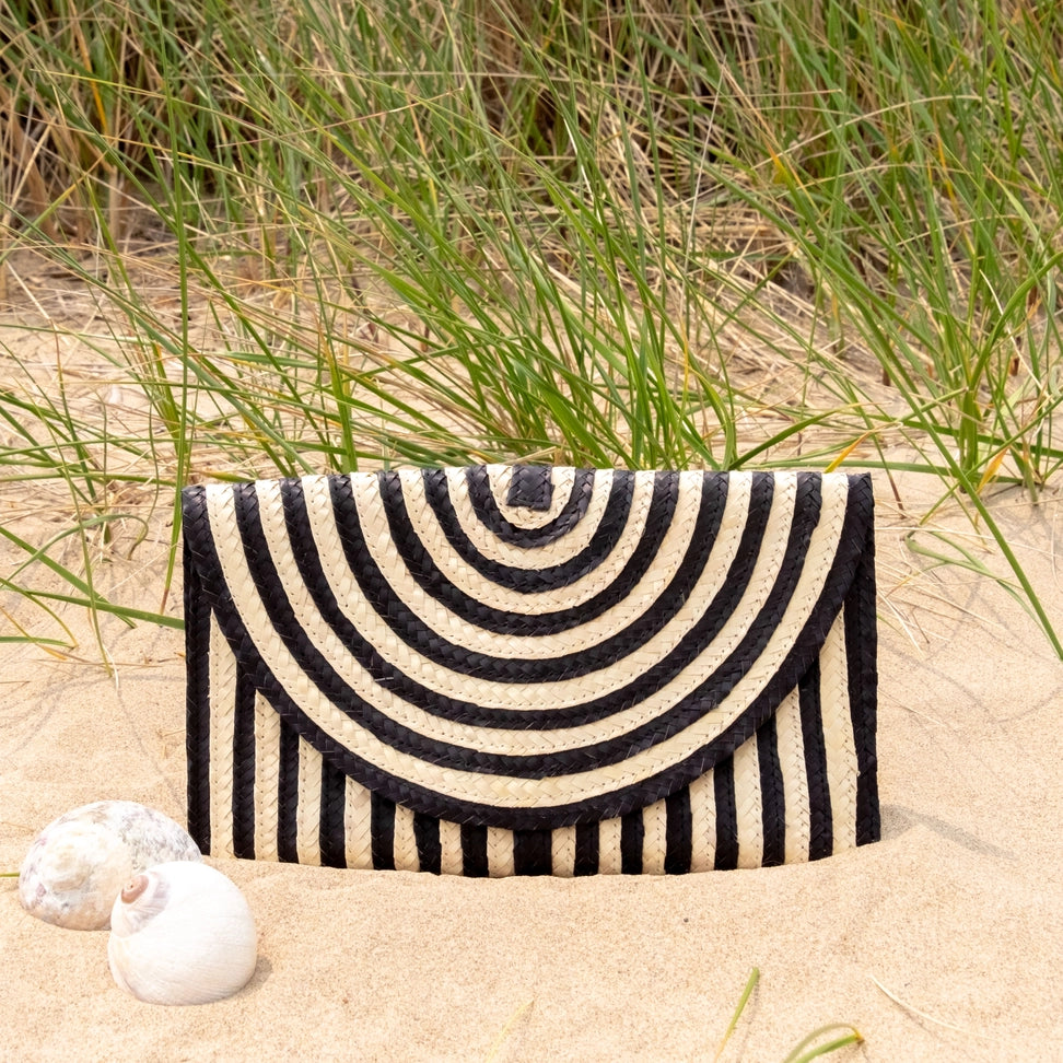Hand-Woven Straw Clutch with Print Batik Lining