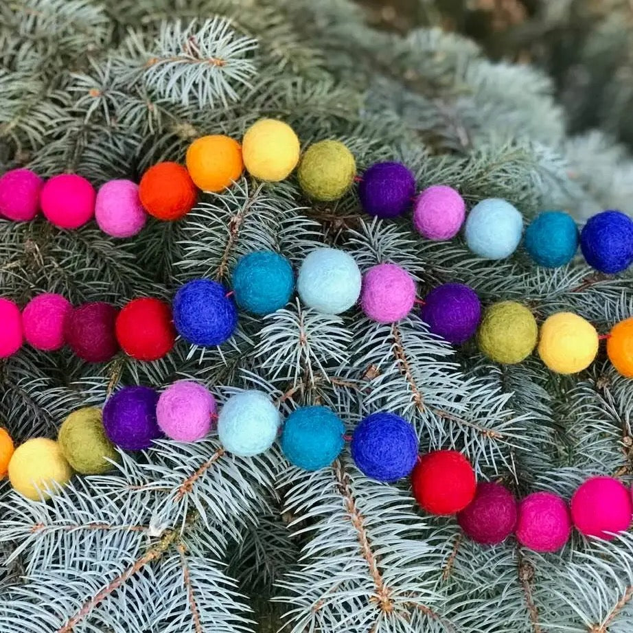 Rainbow Felt Garland