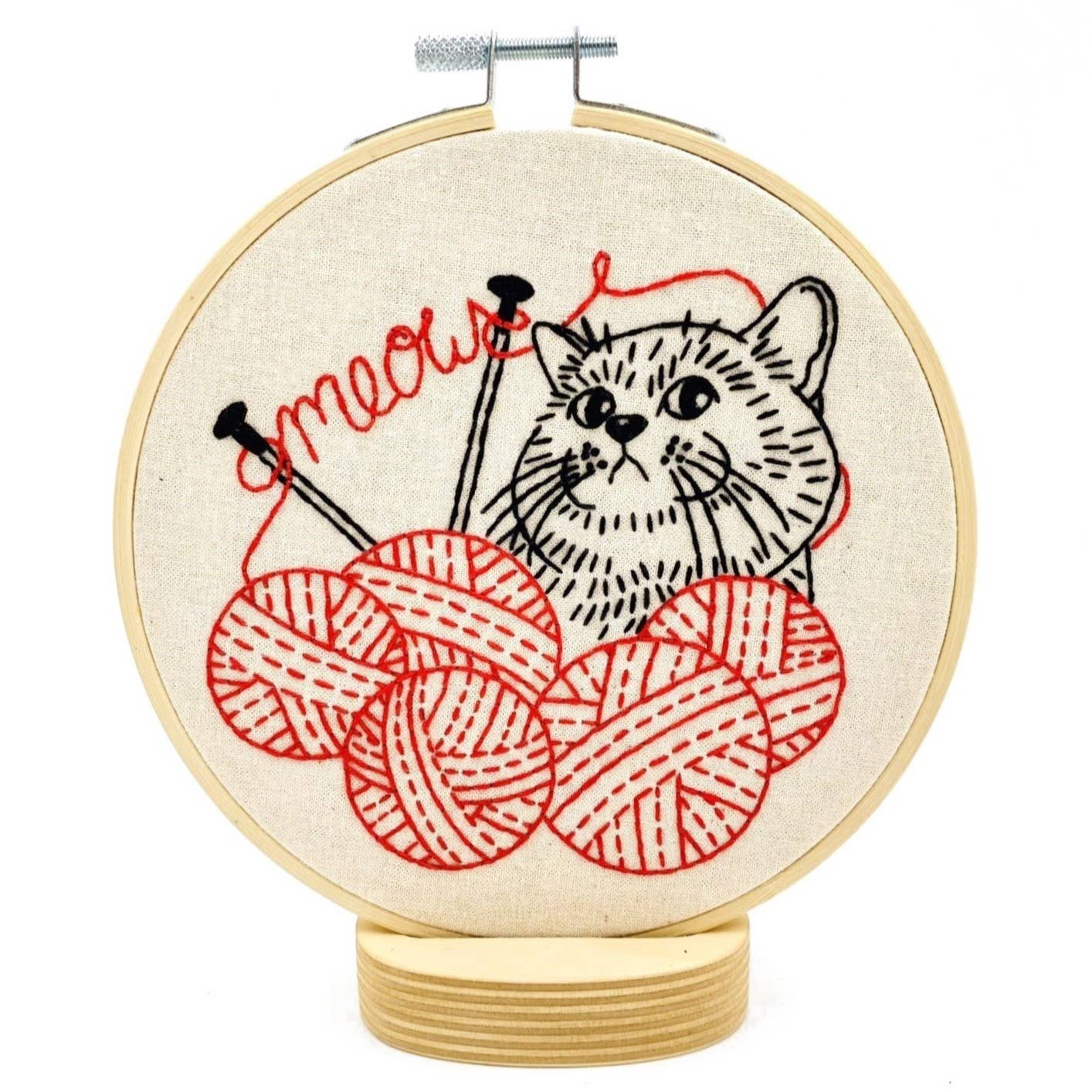 Knitting Kitten Complete Embroidery Kit